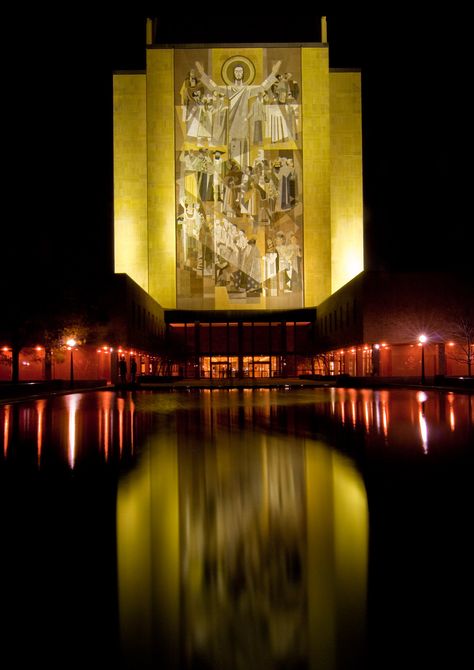 Touchdown Jesus Notre Dame University | Ron Strand | Flickr Notre Dame Campus, Noter Dame, Touchdown Jesus, Notre Dame College, Saint Marys College, Golden Dome, Go Irish, University Of Notre Dame, Notre Dame Football