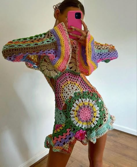 Free Hand Crochet, Crochet Idea, Ibiza Outfits, Crochet Fashion Patterns, Free Hand, Summer Crochet, Knit Fashion, Mode Inspiration, Crochet Fashion