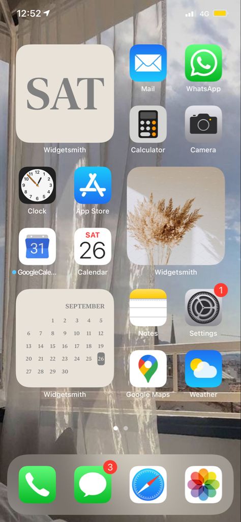 Organize Phone Apps, Ios App Iphone, Application Iphone, Iphone Wallpaper Ios, Iphone Home Screen Layout, Iphone Organization, Iphone App Layout, App Layout, Iphone Homescreen Wallpaper