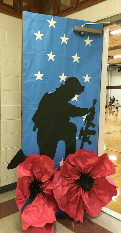 Veterans Day Door Decorations For School, Veterans Parade Float Ideas, Memorial Day Door Decorations Classroom, Veterans Day Program Decorations, Veterans Day Assembly Ideas, Veterans Day Craft For Preschool, Vfw Auxiliary Ideas, Veteran's Day Craft, Veterans Day School Decorations