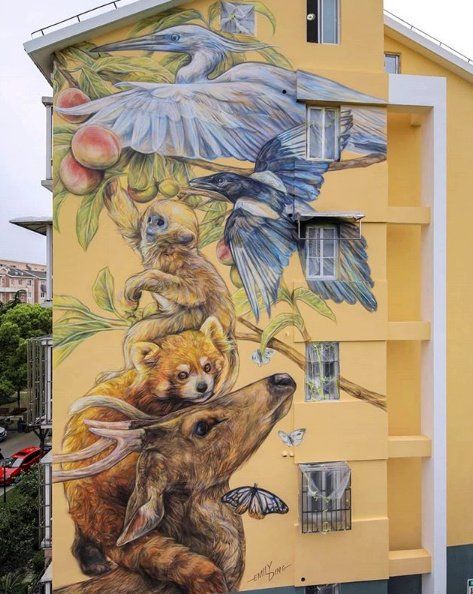 Street Art Utopia, Street Art Banksy, Animal Mural, Street Mural, Urban Street Art, Amazing Street Art, Train Art, Graffiti Murals, Murals Street Art