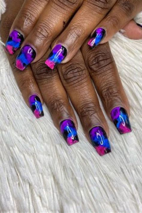 Coffin Acrylic Nails Dark, Winter Nails Dark Blue, Dark Blue Winter Nails, Pretty Winter Nails Classy, Pretty Winter Nails, Winter Nails Classy, Nails New Years Eve, Nails New Years, Nails January