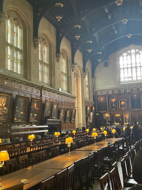 University Inspiration, Boarding School Aesthetic, Oxford College, Love School, Oxford England, Lectures Hall, College Aesthetic, Dream College, Uni Life