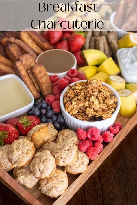 Brunch Charcuterie Board Ideas, Brunch Charcuterie Board, Brunch Charcuterie, Brunch Muffins, Breakfast Charcuterie Board, Breakfast Charcuterie, Charcuterie Board Ideas, French Toast Sticks, Breakfast And Brunch