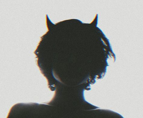 description Demon Aesthetic, Devil Aesthetic, Wallpaper Estetika, رعب نفسي, Shadow Pictures, Seni Cat Air, Arte Obscura, Black Aesthetic Wallpaper, Black And White Aesthetic