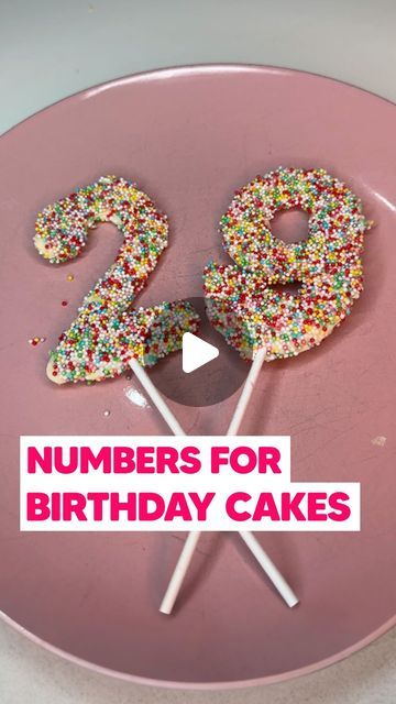 Cookist Wow on Instagram: "Let’s make super easy and cute edible numbers for your #birthday cake 🎂🎉🔢 

Method by our incredible @sweets_melissa 🌹

👉INGREDIENTS
200g white chocolate
Colored sprinkles as needed

👉METHOD
1. Draw the numbers on a sheet of parchment paper, or print them out, then cover with another sheet of parchment paper.
2. Melt the white chocolate in a double boiler or microwave, then put it in a piping bag.
3. Trace the numbers with the chocolate, add sticks, then sprinkle the entire surface with colored sprinkles.
4. Let it cool and repeat the same process on the other side.
5. Your numbers are ready, perfect for personalizing your cake. 

Will you give it a try? Let us know in the comments 👇

#cookistwow #cookistideas #ideas #cute #chocolate #quick #amazing #tips Trace The Numbers, Cookist Wow, Cute Chocolate, Piping Bag, Chocolate Sprinkles, Double Boiler, Chocolate Color, Parchment Paper, White Chocolate