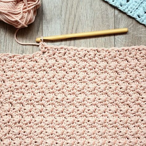 Easy Crochet Blankets, Sedge Stitch, Baby Blanket Crochet Pattern Easy, Baby Afghan Crochet Patterns, Colorblock Cardigan, Diy Baby Blanket, Crochet Baby Blanket Free Pattern, Easy Baby Blanket, Crochet Blanket Pattern Easy