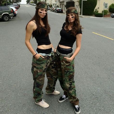 Cute thug/camo/army Halloween outfit Army Halloween Costumes For Women, Army Girl Halloween, Army Girl Halloween Costume, Camo Costume, Army Halloween, Army Girl Costumes, Army Halloween Costumes, Clueless Halloween Costume, Carnaval Outfit