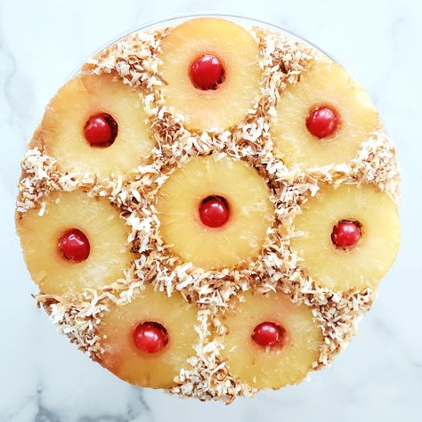 Expand Kitchen, Coconut Upside Down Cake, Pineapple Upside Down Bundt Cake Recipe, Pineapple Upside Cake, Coconut Pineapple Cake, Vegan Butter Substitute, Retro Cake, French Vanilla Cake, Fruit Combinations