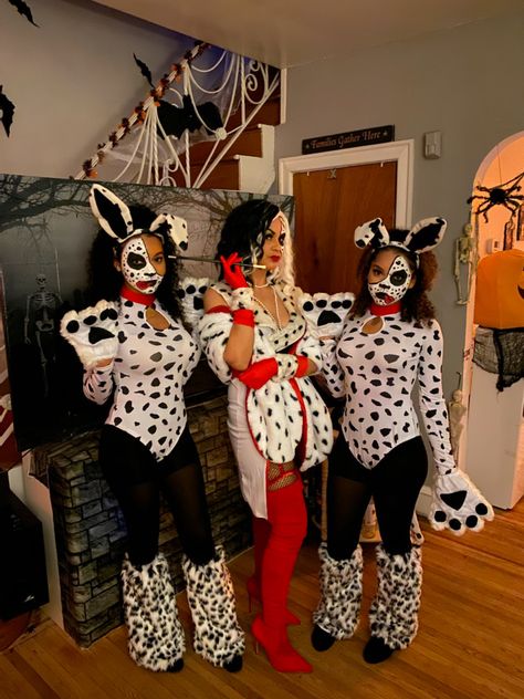 #GroupCostume Woman Dalmation Costume, Dalmation Halloween Costume Women, Cruella Deville And Dalmation Costume, Diy Dalmation Costume Women, Cruella And Dalmation Costume, Dalmation Costume Women, Dalmation Halloween Costume, Dalmations Costume, 101 Dalmatians Costume