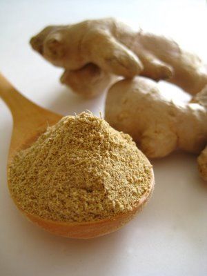 ginger detox scrub Ginger Detox, Ginger Bath, Ginger Powder, Ginger Benefits, Detox Bath, Ginger Root, Ginger Snaps, Natural Home Remedies, Homemade Beauty Products