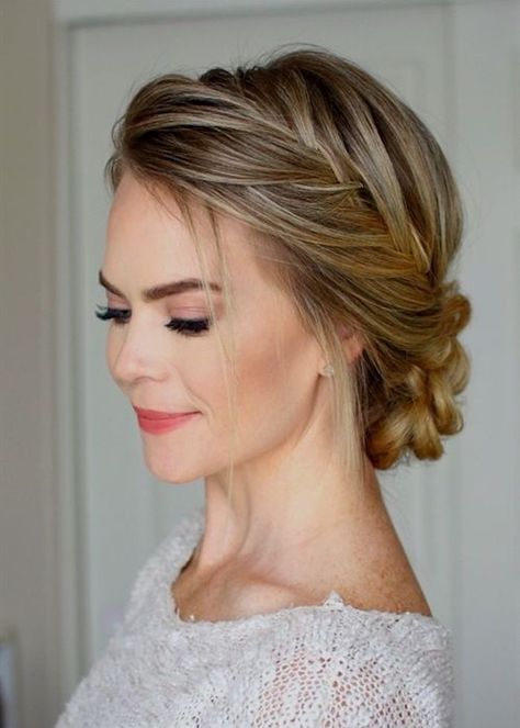 34 beautiful braided wedding hairstyles for the modern bride - TANIA MARAS | bridal headpieces + wedding veils French Braid Updo, Wavy Wedding Hair, Wedding Hairstyles Bride, Bridesmaid Hair Updo, Braided Hairstyles Updo, Penteado Cabelo Curto, Braided Hairstyles For Wedding, Wedding Hairstyles Updo, Wedding Hairstyles For Long Hair