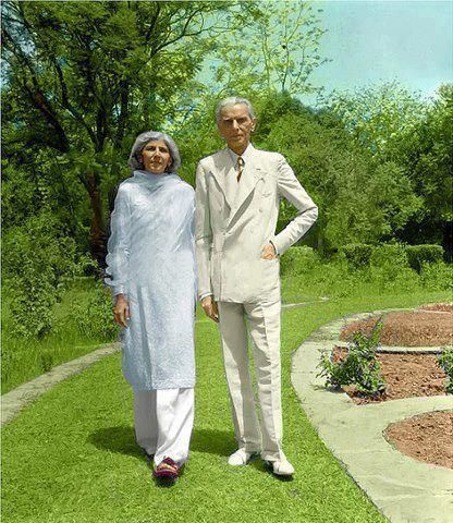 Muhammad Ali Jinnah the founder of pakistan  & his sister. Fatima Jinnah Fatima Jinnah, Muhammad Ali Jinnah, Quaid E Azam, Pakistani People, People Of Pakistan, Pakistan Culture, History Of Pakistan, Pakistan Independence, Pakistan Independence Day