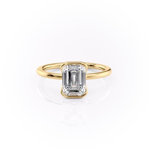 Emerald cut engagement ring