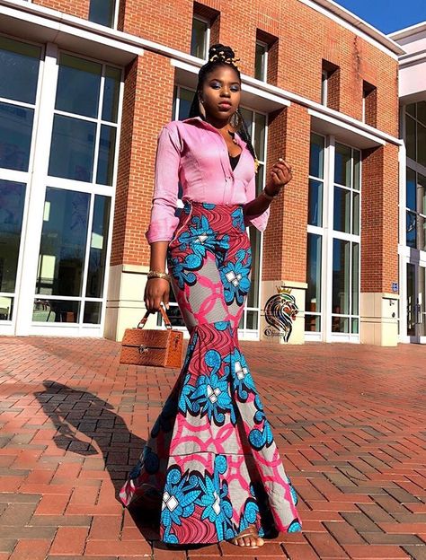 Ankara Pattern, Blue Ankara, Ankara Skirt Styles, African Print Pants, Skirt Styles, Traditional Wedding Attire, Long Skirt Fashion, Ankara Skirt, African Fashion Modern