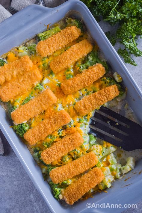 Fish Stick Casserole, Friday Meals, Ham And Cheese Pasta, Baked Cauliflower Casserole, Budget Friendly Dinner Recipes, Healthy Chicken Marinade, Fish Casserole, Leftover Turkey Casserole, Leftover Casserole