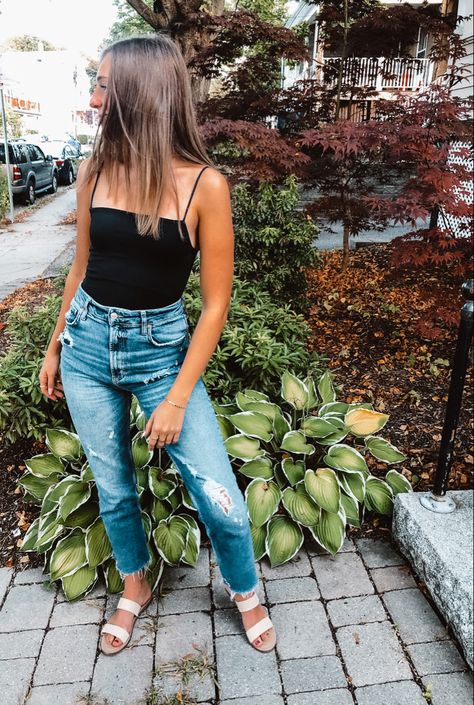 Jeans With Sandals Outfit, Jeans And Sandals Outfit, Jeans With Sandals, Jeans And Sandals, Spring Clothing, Sandals Outfit, Summer To Fall, Slip On Sandals, Free People Jeans