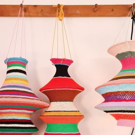 Dorien van den Bosch-Bekkers on Instagram: “Love making these magical lampshades. No pattern, just go with the flow crochet. My favourite! Enjoy your day! #crochet #haken…” Diy Crochet Lampshade, Knitted Lampshade, Crochet Light Shade, Yarn Lamp Shade, Crochet Light Fixture, Crochet Pendant Light, Crochet Boho Lampshade, Crochet Lampshade, Bohemian Lamp