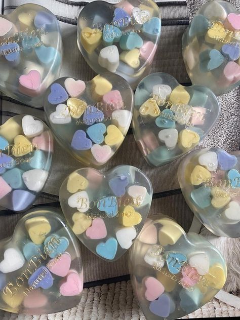 Soap Valentine, Valentine Soap, Wedding Soap, Glycerine Soap, Easy Soap Recipes, Jelly Flower, Handmade Soap Recipes, Heart Soap, Soya Mumu