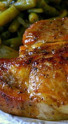 Cast Iron Skillet Garlic & Brown Sugar Pork Chops ~ Simple and delicious Garlic Brown Sugar Pork Chops, Brown Sugar Pork Chops, Pork Chop Recipes Crockpot, Easy Pork Chops, Pork Chop Recipes Baked, Easy Pork Chop Recipes, Iron Skillet Recipes, Cast Iron Skillet Recipes, Pork Dinner