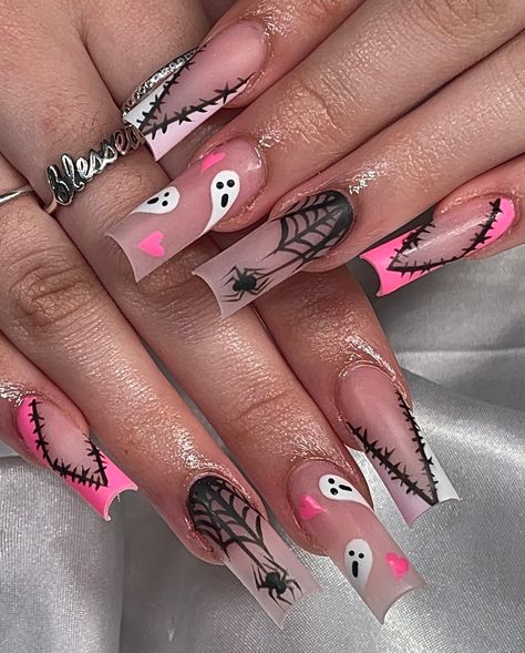 Spooky sets are toooo cuteeee☺️💕. #halloween #october #nail #nails #nailinspo #houstontx #houstonnailtech #houstonnails #houston #ghostnails #spooky #spookyseason #spookynails Spooky Nails Acrylic, Spooky Sets, Nail Art Unique, Spooky Nails, Duck Nails, October Nails, Cute Acrylic Nail Designs, Unique Acrylic Nails, Bling Acrylic Nails