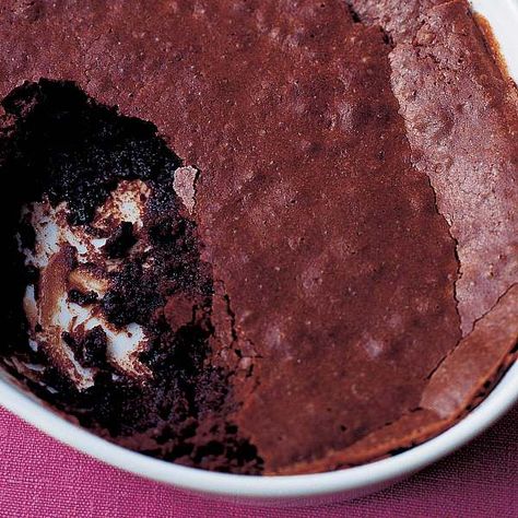 Baked Chocolate Pudding - Barefoot Contessa Baked Chocolate Pudding, Dessert Crepes, Brownie Pudding, Chocolate Pudding Recipes, Barefoot Contessa, Hot Fudge, Chocolate Pudding, Pudding Recipes, Chocolate Brownies