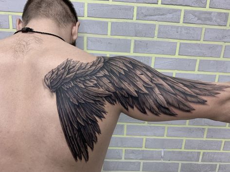 Wings Tattoo On Back For Men, Angel Wings Tattoo Man, Wing Tattoo On Shoulder, Wing Tattoos On Back, Wing Tattoo Men, Wing Tattoos, Best Cover Up Tattoos, Wrist Tattoo Ideas, Mystical Tattoos