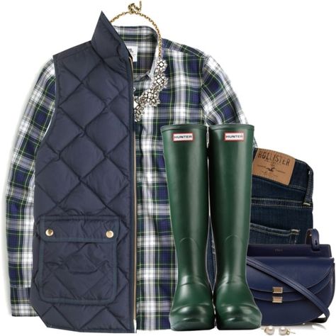 A fashion look from January 2016 by steffiestaffie featuring J.Crew, Hollister Co., Hunter, ChloÃ© and BaubleBar Green Hunter Boots Outfit, Green Hunter Boots, Green Rain Boots, Green Flannel Shirt, Hunter Boots Outfit, Plaid Outfit, Vest Outfits For Women, Hunter Boot, Hunter Outfit