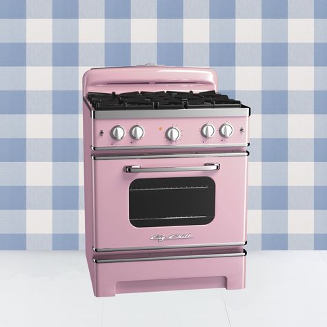 Assembled in Reading, Pennsylvania, these sleek specimens feature honest-to-goodness chrome and can accommodate an industrial-size baking sheet. (30" Retro Stove, available in 8 colors. From $4,295; bigchill.com) - CountryLiving.com Retro Oven, Retro Stove, Retro Appliances, Antique Stove, Big Chill, Pink Kitchen, Farmhouse Style Kitchen, Modern Farmhouse Kitchens, Decor Guide