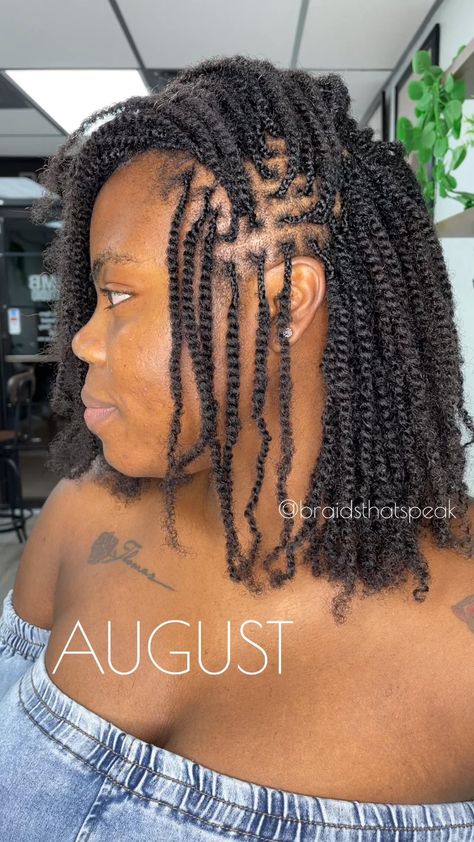 Knotless Mini Twists, Small Twists With Braiding Hair, Mini Marley Twists Short, Micro Nubian Twist Hairstyles, Short Micro Twists, Short Mini Twist Hairstyles With Extensions, Twist Short, Barrel Twist On Microlocs, Twist For Black Women