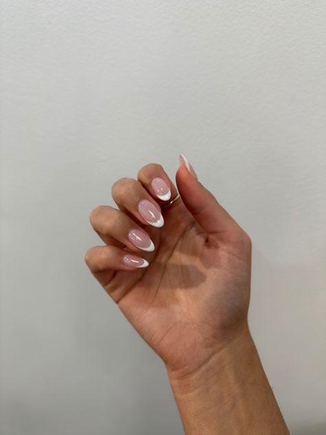 Apres French Nails, French Nails Simple, Gelx Apres Nail Designs, Nails French Design, Design French Nails, Design Natural Nails, Nail Design Fall, Nails Apres, Apres Nails