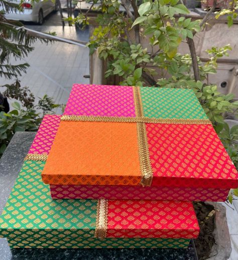 Colorful Brocade Sweet Mithai boxes for Indian wedding Bhaji Box Wedding, Mithai Boxes Wedding, Mithai Boxes Packing, Sweet Mithai, Mithai Boxes, Wedding Packing, Romantic Room Decoration, Acrylic Rangoli, Trousseau Packing