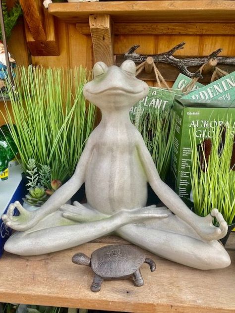 Zen Meditating Yoga Frog Yoga Frog, Funny Cartoon Quotes, Cartoon Quotes, Garden Statues, Paper Mache, Rock Art, Ceramic Art, Sculpture Art, Garden Sculpture