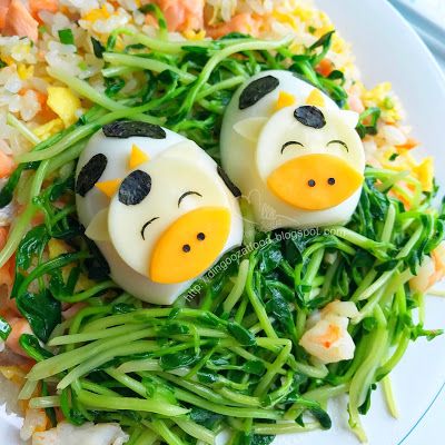 Miki's Food Archives : Animal Theme Food Art - Happy Cow Hard Boiled Eggs Animal Theme Food, Party Food Kids, Cow Food, Hard Boiled Egg, Decorações Com Comidas, Happy Cow, Amazing Food Decoration, Kawaii Cooking, Bento Recipes