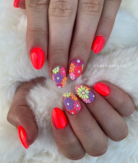 Bold Summer Nails, Cowboy Nails, Red And Gold Nails, Bright Nails, Beautiful Weather, Nail Files, Summer Acrylic Nails, Neon Nails, Fabulous Nails