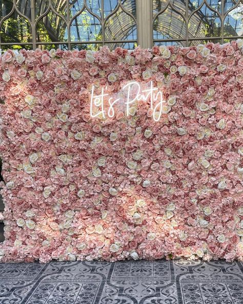 Wall Blush, Rose Flower Wall, Pink Flower Wall, Flower Walls, Top Table, Hello Gorgeous, Event Styling, Pink Flower, Flower Wall