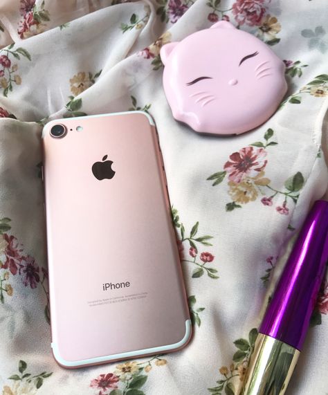 Iphone 7plus Rose Gold, Iphone 7 Rose Gold, Rose Gold Aesthetic, Rose Gold Iphone, Iphone 9, Gold Apple, Gold Iphone, Apple Phone Case, Apple Laptop