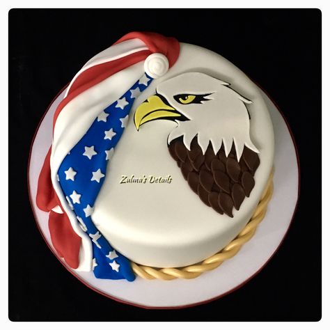 USA Eagle Eagle Cupcakes, Bald Eagle Cake Ideas, Giant Eagle Buttercream Frosting Recipe, West Coast Eagles Cake, Dessert Eagle, Bird Cupcakes, Canada Birthday, Eagle Ceremony, America Cake