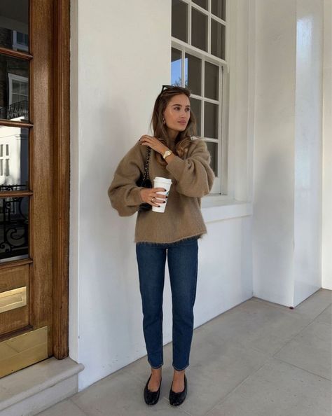 Oversized alpaca-blend jumper curated on LTK Oversized Jumper Outfit, Jumper Outfit, Outfit For Travel, Turtleneck Long Sleeve, Chic Leather, Sweater For Women, Long Sleeve Pullover Sweater, Women Sleeve, Online Shops