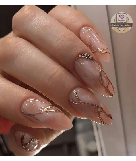 Fancy Nails Designs Classy, Elegant Nail Designs Classy Beautiful, Golden Nails Designs, Metallic Gold Nails, Golden Nail Art, Golden Nails, Art Designs Ideas, Gold Nail Designs, Gold Nail