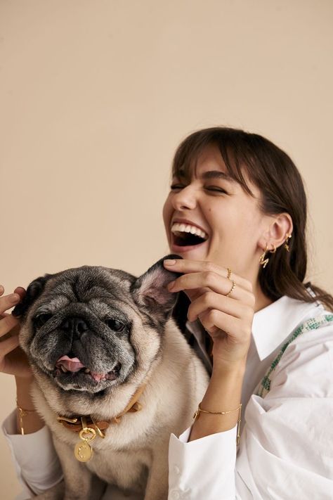 Studio Shoot With Dog, Dog Photography Studio, Pet Photography Poses, Pet Photoshoot, Pet Photography Studio, Animal Photoshoot, Dog Portraits Art, Foto Top, Photos With Dog