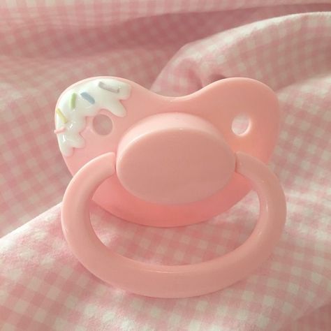 Pet Regression, So Kawaii, Baby Gril, Pet Spaces, Baby Pink Aesthetic, Soft Cute, Baby Alive, Little Outfits, Cute Little Things