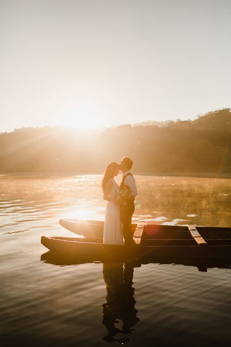 Bali Prewedding Photography | Budi and Tap | 2 days photosession | Photo by Gustu » Bali Wedding Photographer - Pre wedding photo in bali Pre Wedding Shoot Ideas On Boat, Bali Prewedding Ideas, Lake Prewedding Photoshoot, Lake Prenup Shoot, Bali Pre Wedding Shoot, Boat Pre Wedding Shoot, Bali Prewedding Photography, Prewedding Photography Ideas, Prewedding Shoot Ideas