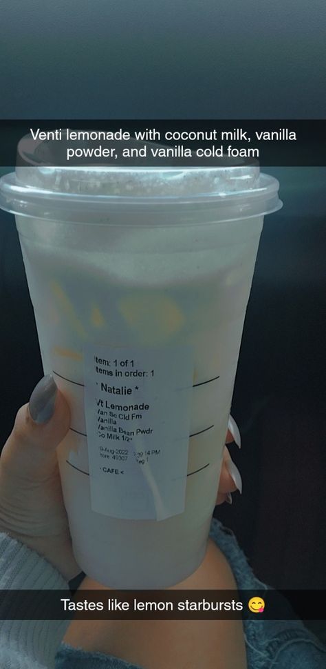 Lemonade With Coconut Milk, Starbucks Lemonade, Cocnut Milk, Vanilla Cold Foam, Coconut Milk Drink, Cold Starbucks Drinks, Secret Starbucks Recipes, Coffee Recipes Starbucks, Vanilla Powder