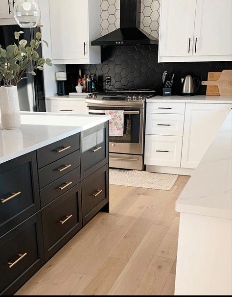 Black Hexagon Backsplash, Hexagon Backsplash Kitchen, Backsplash Kitchen White Cabinets, Hexagon Backsplash, Black And White Kitchen, Transitional Decor Kitchen, New House - Kitchen, What Can I Say, Kitchen Farmhouse