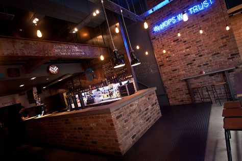 table Brick Counter, Brick Bar, Pizza Parlor, Bar Fronts, Tapas Bar, Industrial Interiors, Old Bricks, Bar Ideas, Bar Counter