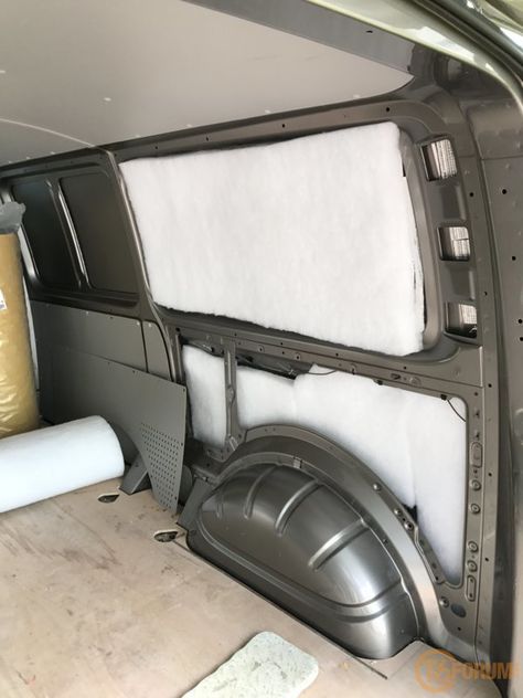 Vw Transporter Conversions, Vw T5 Interior, Vw Kampeerwagens, Vw Transporter Camper, Vw Conversions, Vw Transporter Van, Kombi Camper, Vw Camper Conversions, Volkswagen T5