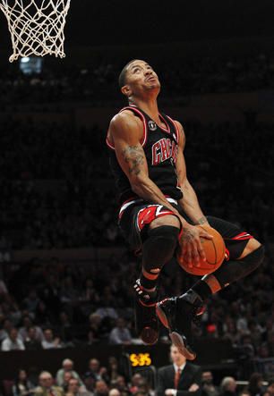 D-Rose Derrick Rose Dunk, Derrick Rose Wallpapers, Rose Nba, Best Dunks, Mvp Basketball, Nba Basketball Art, Basketball Players Nba, Nba Pictures, Basketball Photography