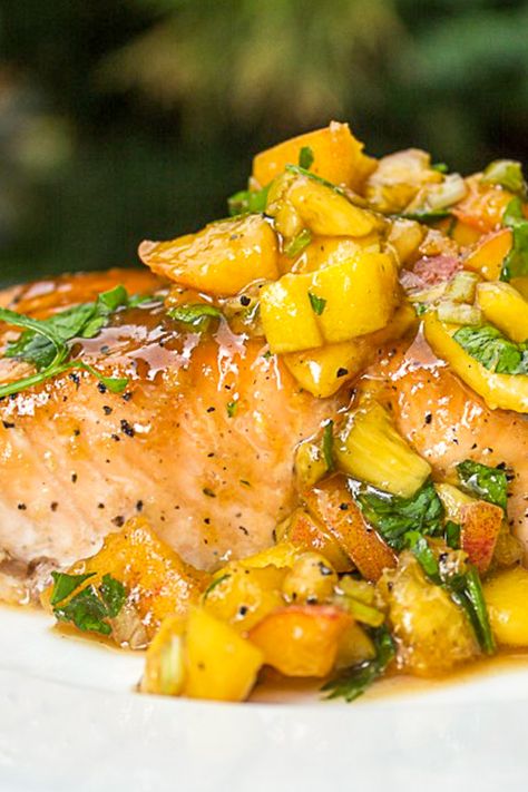 Mouthwatering maple ginger salmon with peach salsa is an impressive company-worthy dish bursting with flavor and easy to make. Start with a delicious maple, ginger, soy, and garlic glaze. Then take it over the top with a fresh peach salsa spiked with lime, honey and balsamic vinegar. Ginger Salmon, Salmon Soy Sauce, Prep Meals, Marinated Salmon, Salsa Ingredients, Peach Salsa, Asian Vegetables, Spicy Salsa, Creative Cooking