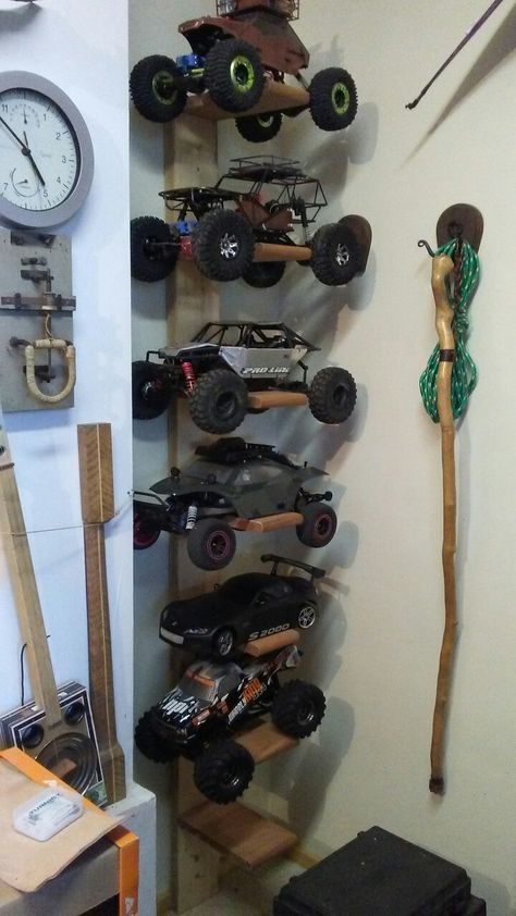 Rc Car Organization, Remote Control Car Track Ideas, Rc Car Storage Ideas Diy, Rc Storage Ideas, Rc Truck Storage Ideas, Rc Car Storage Ideas, Remote Control Car Storage, Rc Workshop, Rc Rock Crawler Course